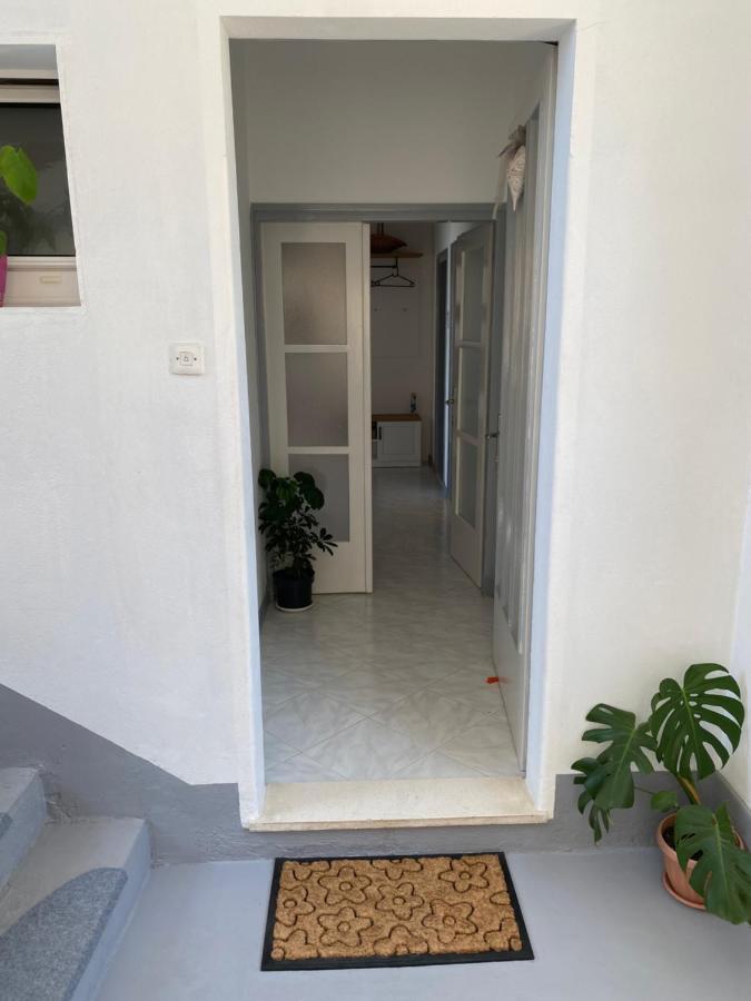 Apartman Betty 希贝尼克 外观 照片