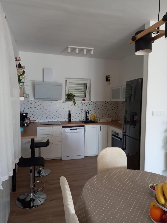 Apartman Betty 希贝尼克 外观 照片